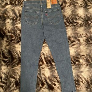 311 shaping skinny ankle Levi jeans